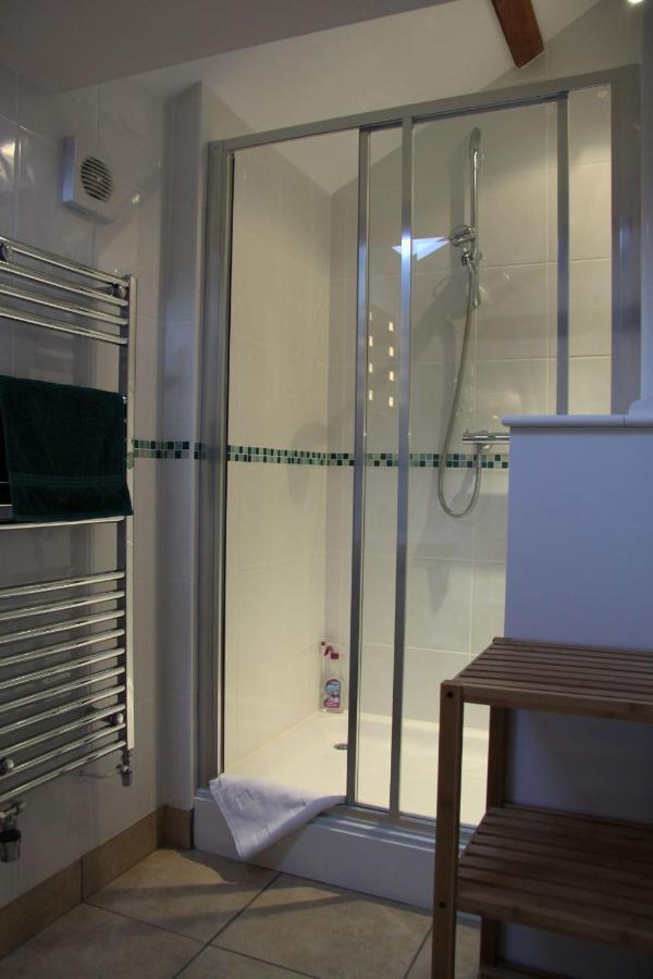 The Granary Self Catering Cottage Шрусбъри Екстериор снимка